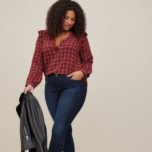 Torrid Crinkle Gauze Ruffle Trim Pull Over Top - Picture 1 of 7
